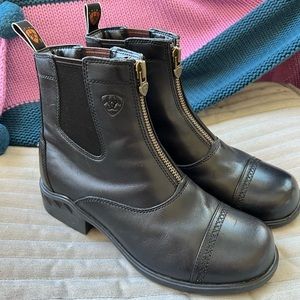 Ariat waterproof booties - Excellent condition